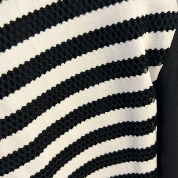 NWT Bisou Bisou Women’s Dress with Zipper Back - Picture 4 of 4